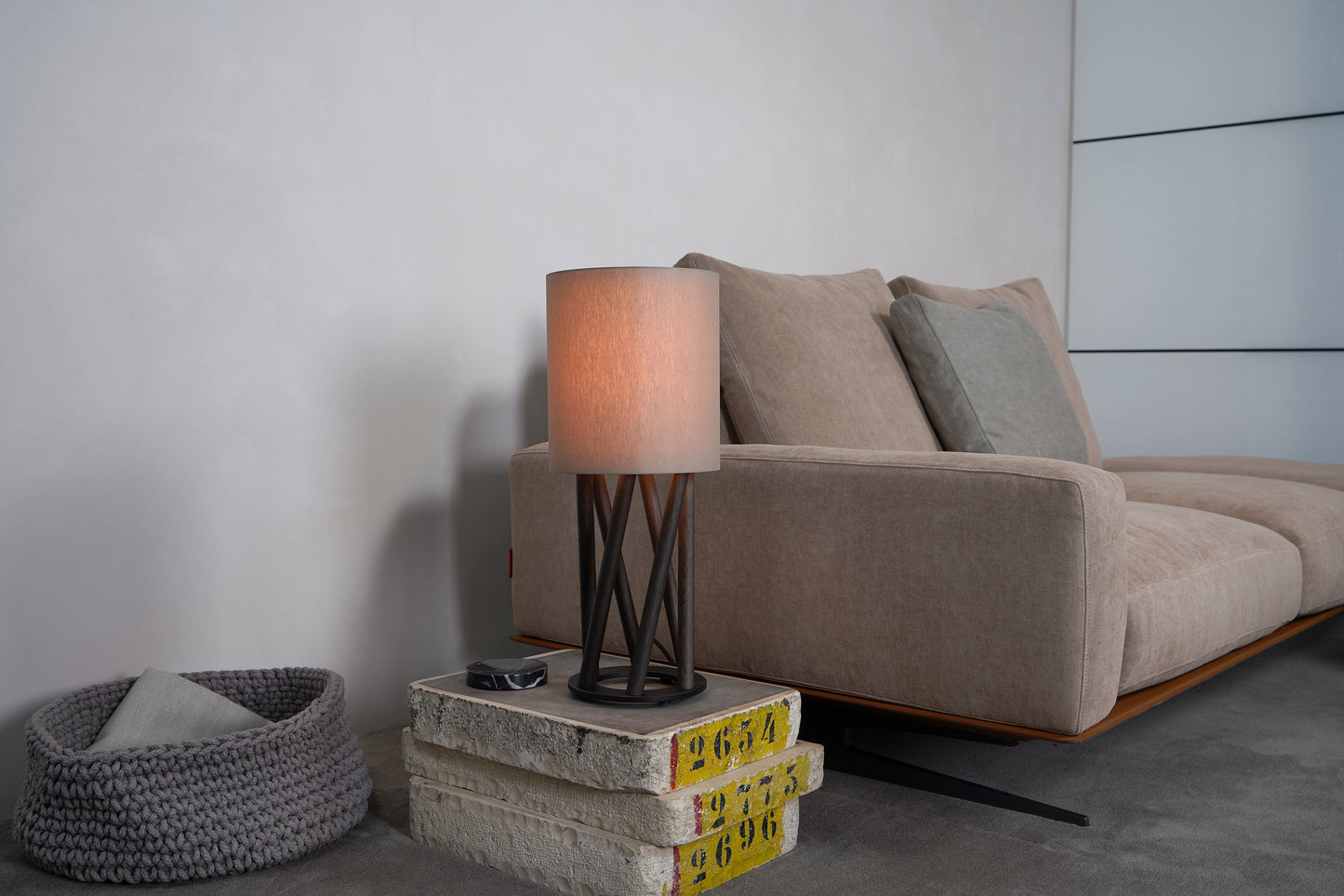 LINN LITTLE OBLIQUE